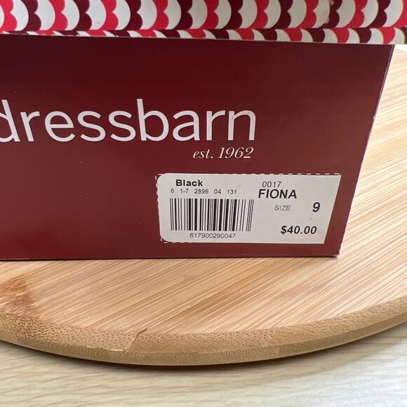 Dress Barn Fiona Womens Microsuede Vegan Black Flat Shoes Size 9M - Picture 8 of 9